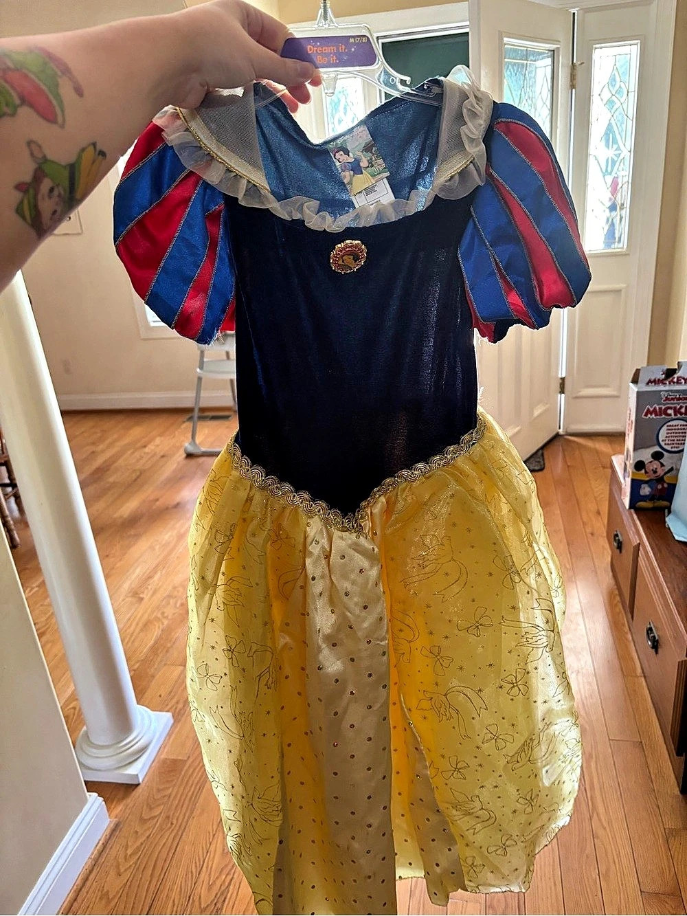 Disney Snow White Costume Dress Set Girls Medium (7/8) Like New